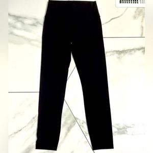 Black Lululemon Legging